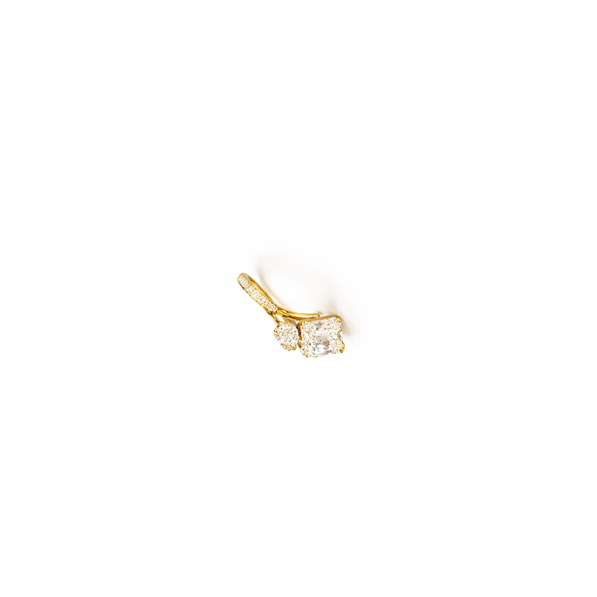 Liora Pendant