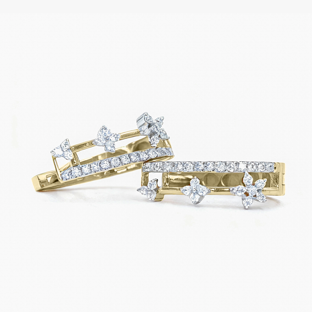 Petale Studs