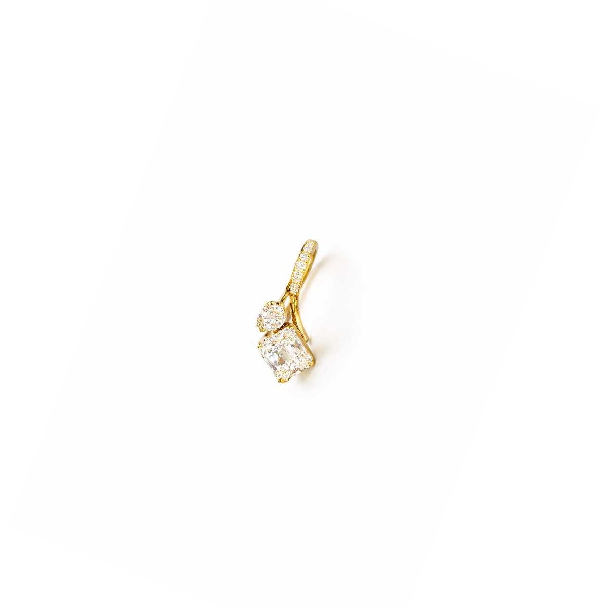 Liora Pendant